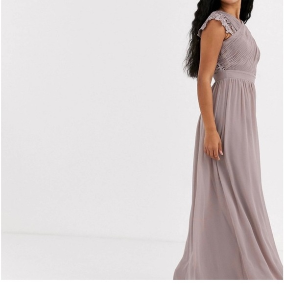 Little Mistress lace insert drape maxi dress in oyster - Picture 4 of 14